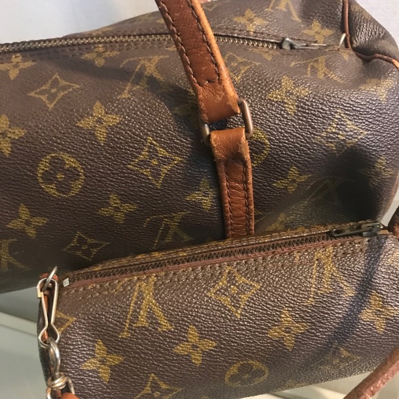 Authentic Louis Vuitton Papillion with mini - Picture 3 of 8